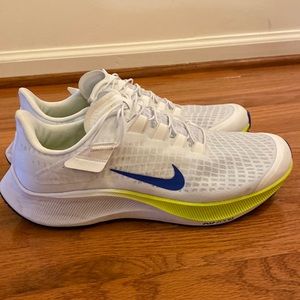 Nike Air Zoom Pegasus 37 Flyease (CK8474-102) Size 9 US
